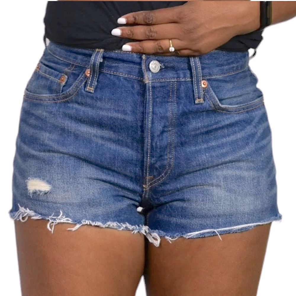 NWOT Levi’s 501 High Rise Shorts - Picture 2 of 13